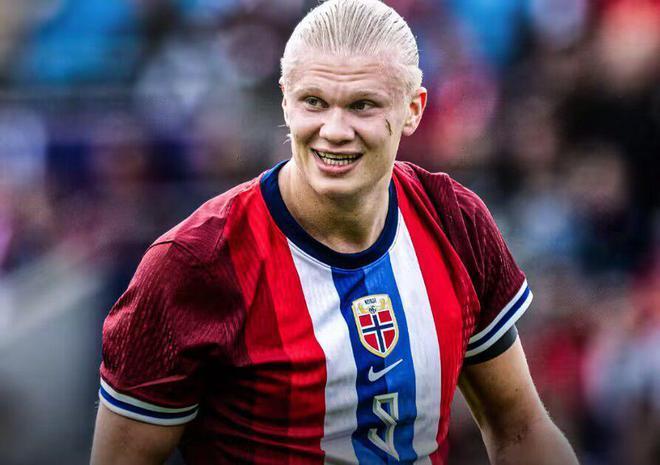 维持原判！布朗突破肘倒翟晓川后者阻挡 许利民交涉挑战也是失败