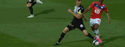 奥斯卡、约尼查助阵，怒放竞技场3V3街头足球赛玉溪站落幕（玉溪站怒放竞技场3V3街头足球赛圆满收官，奥斯卡、约尼查到场助阵）